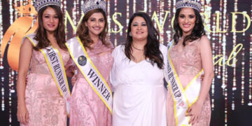 Barkha Nangia crowns Yasmin Mistry and Somya Banerjee as the Mrs. World International 2022