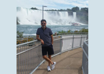 Riding the De (Mon) a novel by Murali Raghavan