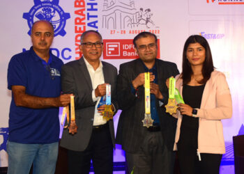 Hyderabad Runners Society unveils Finishers Medal of NMDC Hyderabad Marathon 2022