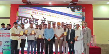 Successful organization of Pradhan Samman ceremony organized by Today Junoon, 433 Pradhan participated in Hasanpur