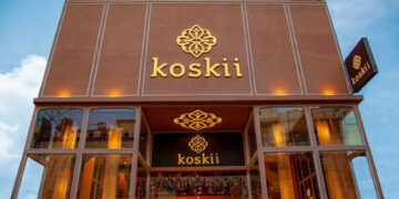 Traditional Meets Contemporary: The Rising Popularity of Sharara Suits at Modern Weddings