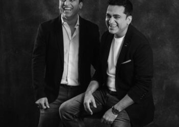 Beyond Lights. Beyond Borders: Surreal Global, crafting magical experiences.