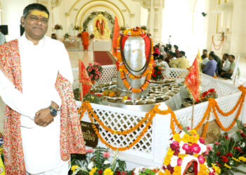 World’s Largest 5,211-kg Parad Shivling Created by Raghunath Guruji; Grand Pran Pratishtha Held in Haridwar